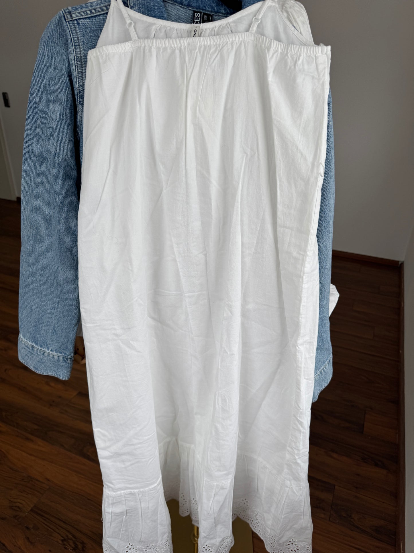 Gr. S-Kleid